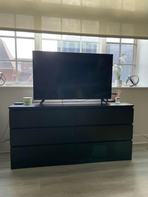 Cozy, High Rise, Large Studio Facing Downtown . Appartamento Baltimora Esterno foto